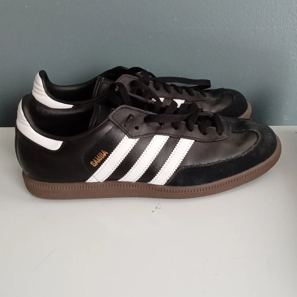 Adidas Samba Classic Black White Leather Gum Sole Sneakers Mens Size‎